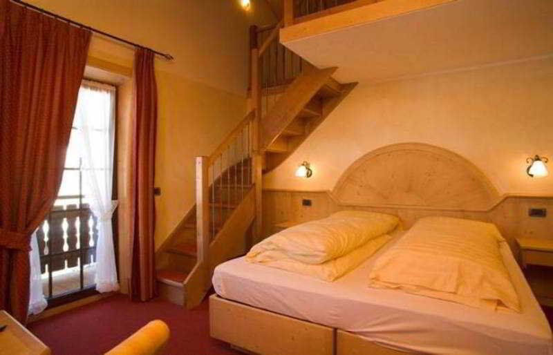 Capriolo Hotel